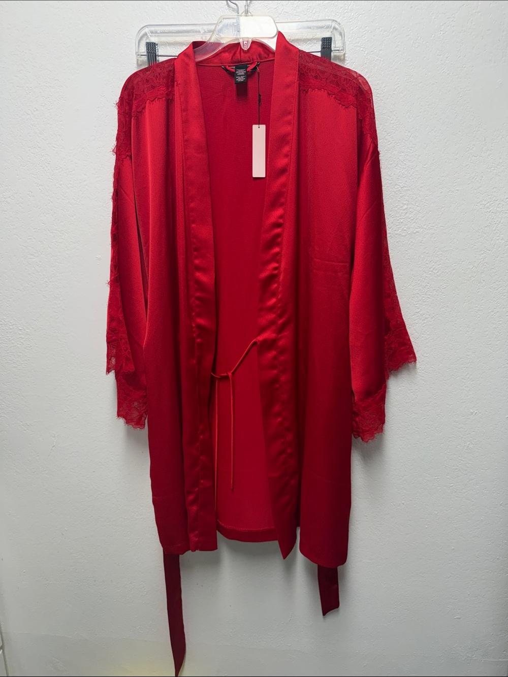 Victoria's Secret Red satin Lace-Trim Kimono Robe